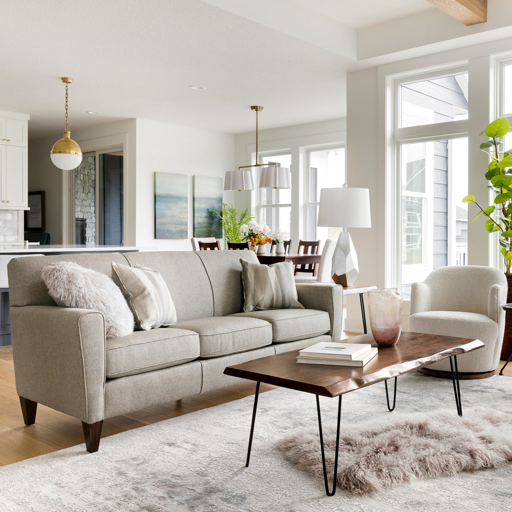 Digby Sofa
 Desktop Image